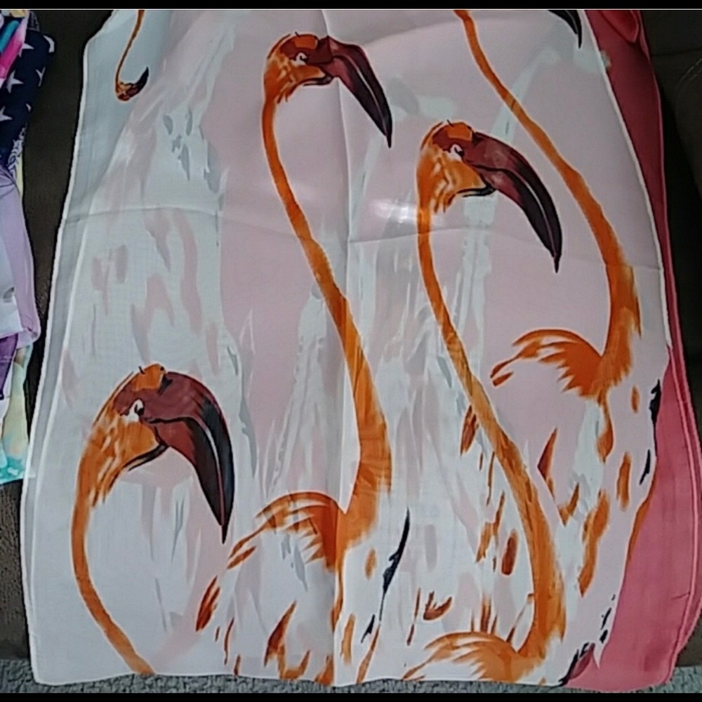 Women’s scarf